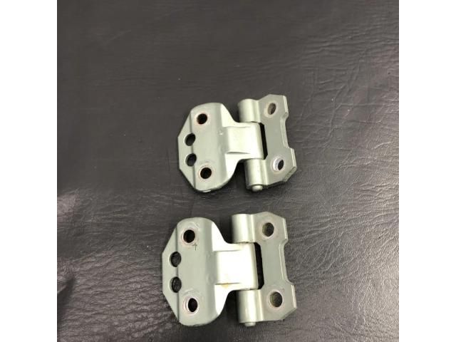 bontott MERCEDES-BENZ SL Jobb első Zsanér