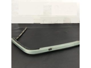 bontott MERCEDES-BENZ SL Jobb Fényszóró Bajusz Díszléc