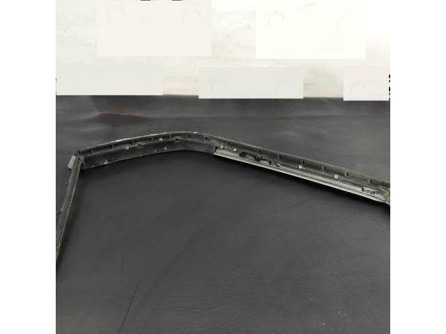 bontott MERCEDES-BENZ SL Jobb Fényszóró Bajusz Díszléc