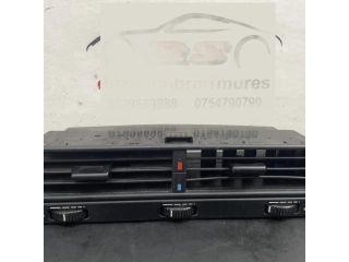 bontott MERCEDES-BENZ SL Középső Szellőző