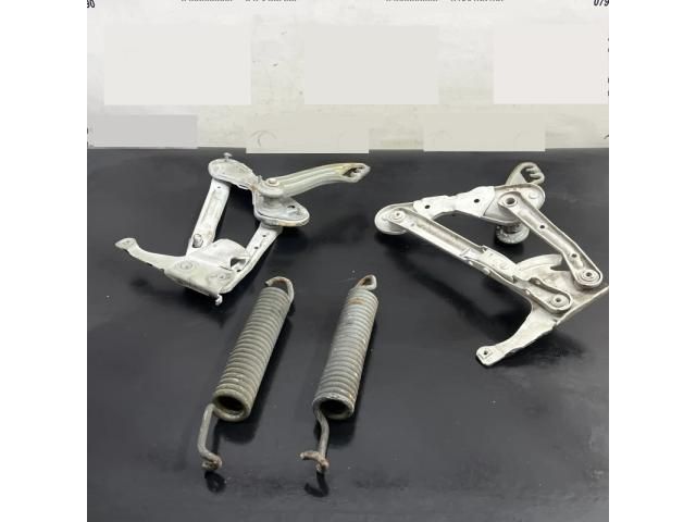 bontott MERCEDES-BENZ SL Motorháztető Zsanér Pár