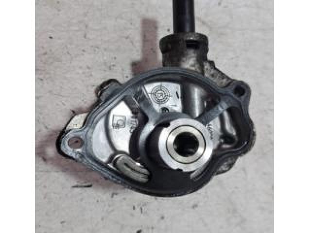 bontott MERCEDES-BENZ SLC Vákumpumpa