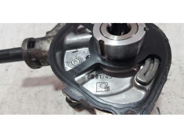 bontott MERCEDES-BENZ SLC Vákumpumpa