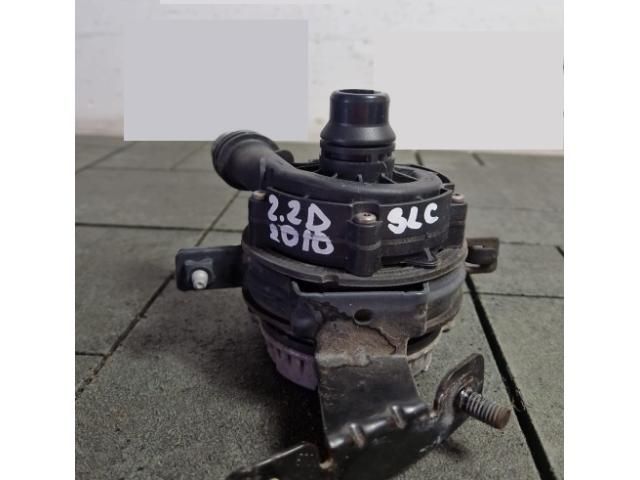 bontott MERCEDES-BENZ SLC Vízpumpa