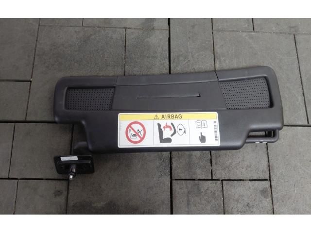 bontott MERCEDES-BENZ SLC Bal Napellenző