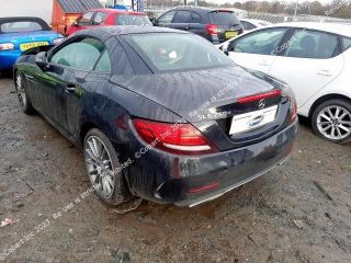 bontott MERCEDES-BENZ SLC Csomagtérajtó Gumikéder