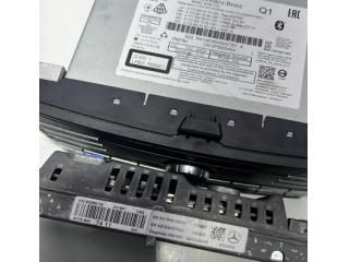 bontott MERCEDES-BENZ SLC Navigációs Fejegység