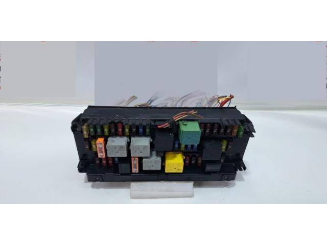 bontott MERCEDES-BENZ SLK Biztosítéktábla Motortér