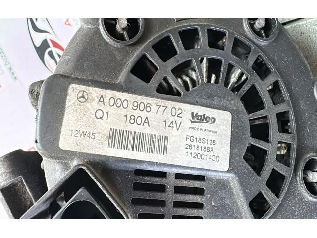 bontott MERCEDES-BENZ SLK Generátor