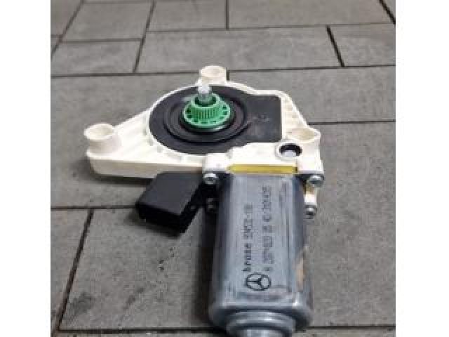 bontott MERCEDES-BENZ SLK Bal első Ablakemelő Motor