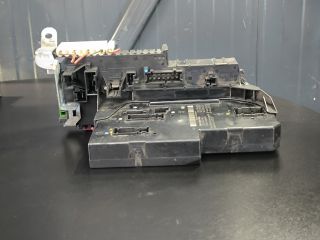 bontott MERCEDES-BENZ SLK Biztosítéktábla Csomagtér