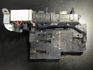 bontott MERCEDES-BENZ SLK Biztosítéktábla Csomagtér