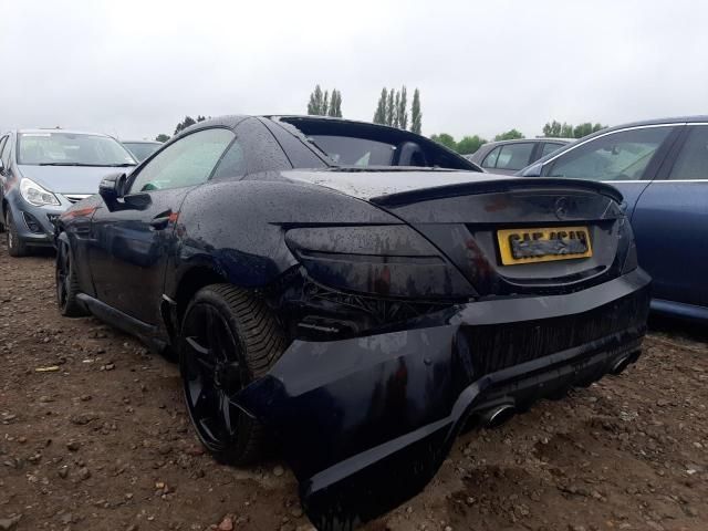 bontott MERCEDES-BENZ SLK Csomagtérajtó (Üres lemez)