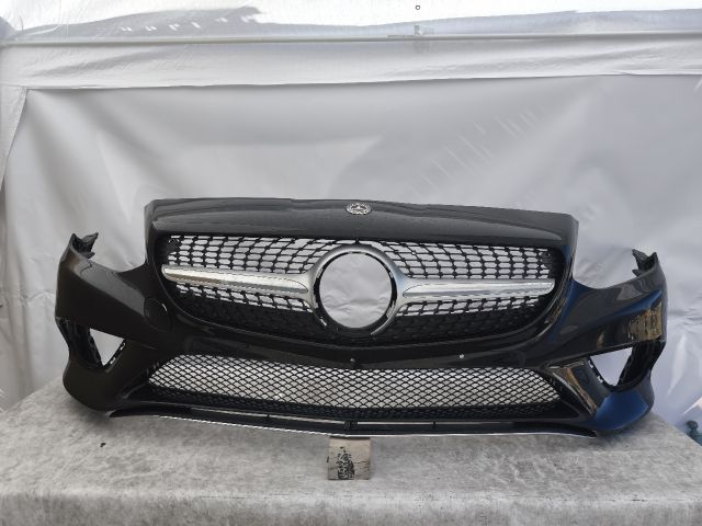 bontott MERCEDES-BENZ SLK Első Lökhárító (Részeivel)