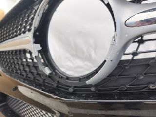 bontott MERCEDES-BENZ SLK Első Lökhárító (Részeivel)