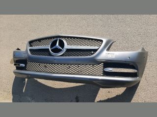 bontott MERCEDES-BENZ SLK Első Lökhárító (Részeivel)