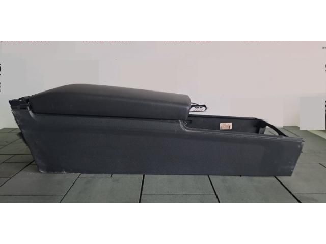 bontott MERCEDES-BENZ SLK Könyöklő