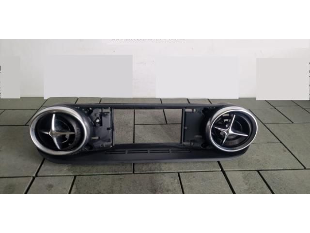 bontott MERCEDES-BENZ SLK Középső Szellőző