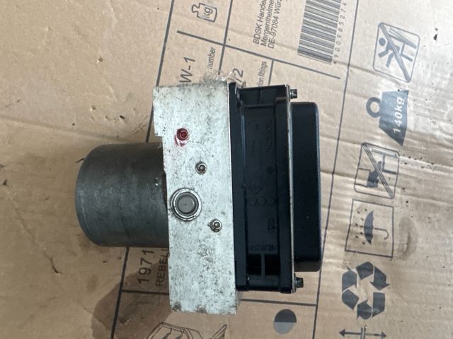 bontott MERCEDES-BENZ SPRINTER ABS Kocka