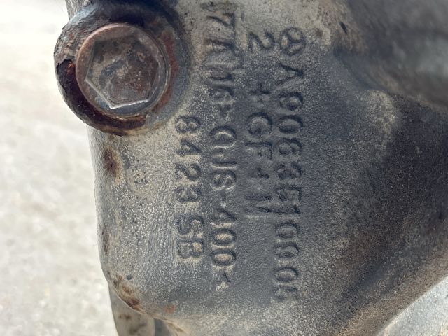 bontott MERCEDES-BENZ SPRINTER Hátsó Híd (Tárcsafékes)