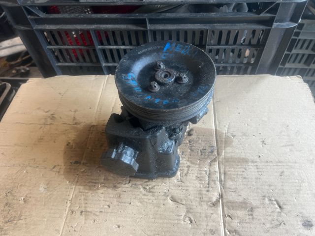 bontott MERCEDES-BENZ SPRINTER Kormányszervó Motor (Hidraulikus)