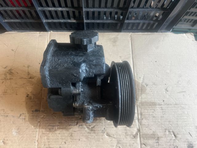 bontott MERCEDES-BENZ SPRINTER Kormányszervó Motor (Hidraulikus)