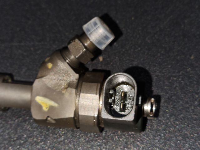 bontott MERCEDES-BENZ SPRINTER Porlasztó (1 db)