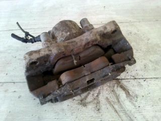 bontott MERCEDES-BENZ SPRINTER Jobb első Féknyereg Munkahengerrel