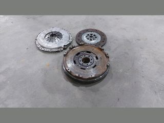 bontott MERCEDES-BENZ SPRINTER Kuplung Szett Lendkerékkel