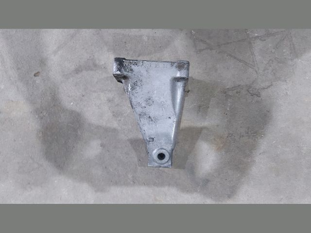 bontott MERCEDES-BENZ SPRINTER Motor Tartó Bak (Fém)