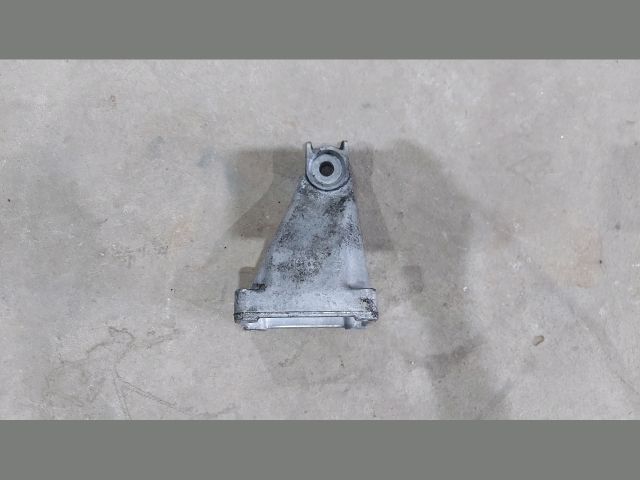 bontott MERCEDES-BENZ SPRINTER Motor Tartó Bak (Fém)