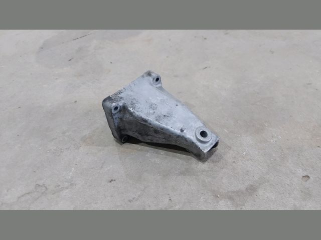 bontott MERCEDES-BENZ SPRINTER Motor Tartó Bak (Fém)