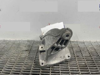 bontott MERCEDES-BENZ SPRINTER Motor Tartó Bak Bal