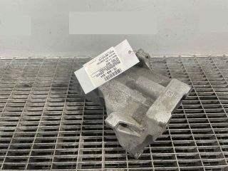 bontott MERCEDES-BENZ SPRINTER Motor Tartó Bak Bal