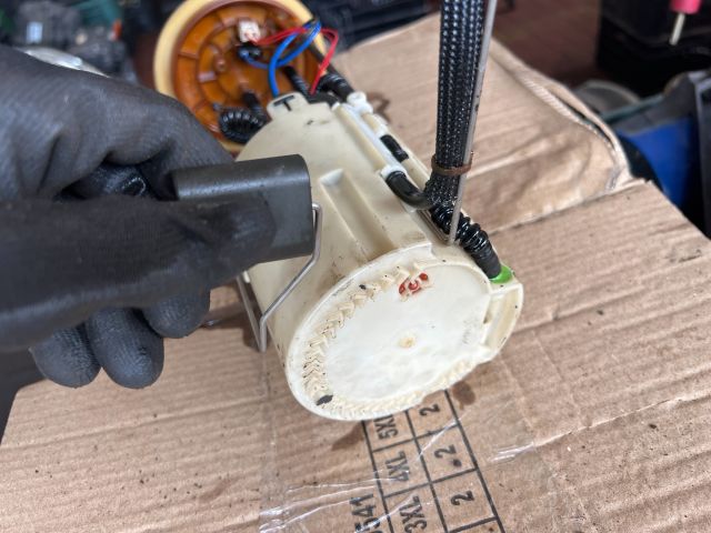 bontott MERCEDES-BENZ SPRINTER Üzemanyag Szivattyú