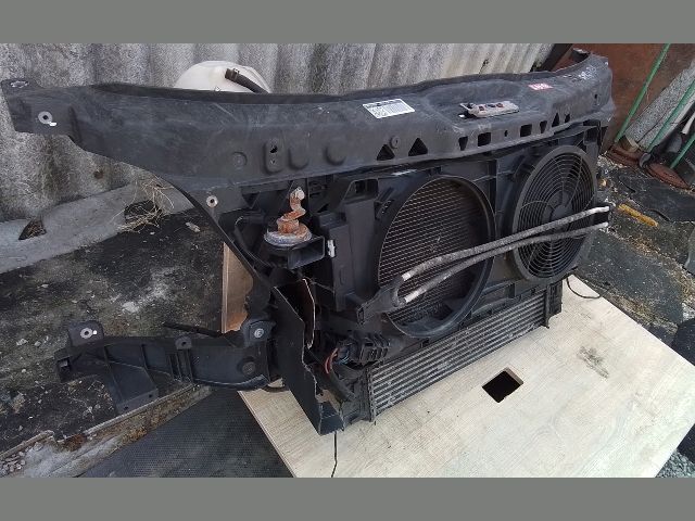 bontott MERCEDES-BENZ SPRINTER Komplett Homlokfal (Részeivel)