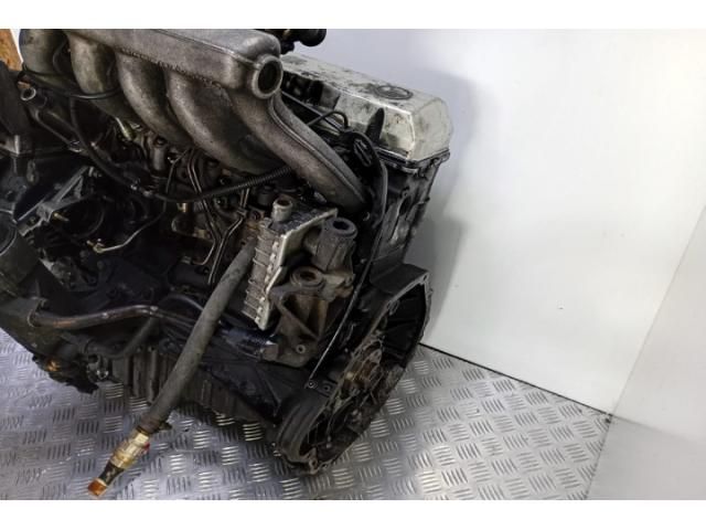 bontott MERCEDES-BENZ SPRINTER Motor (Fűzött blokk hengerfejjel)