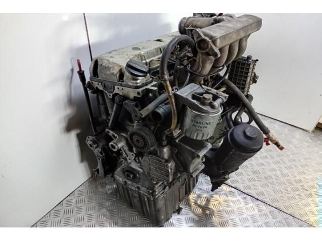 bontott MERCEDES-BENZ SPRINTER Motor (Fűzött blokk hengerfejjel)