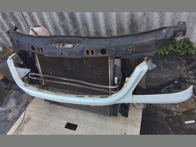 bontott MERCEDES-BENZ SPRINTER Komplett Homlokfal (Részeivel)