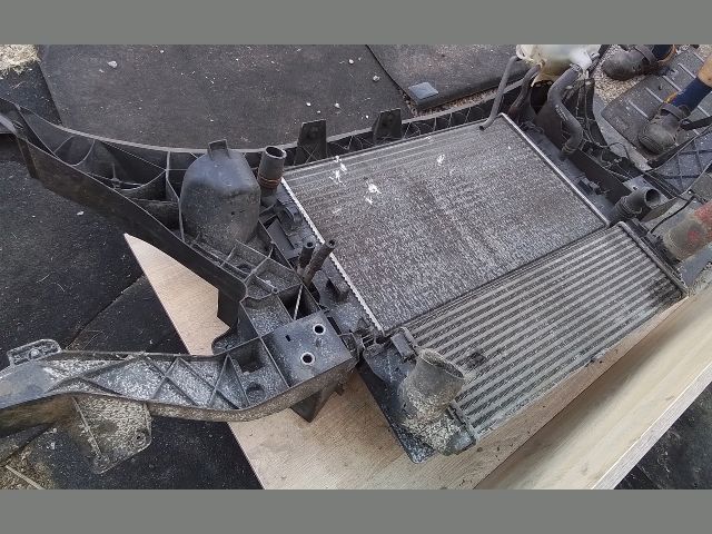 bontott MERCEDES-BENZ SPRINTER Komplett Homlokfal (Részeivel)