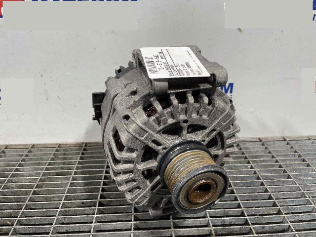 bontott MERCEDES-BENZ SPRINTER Generátor