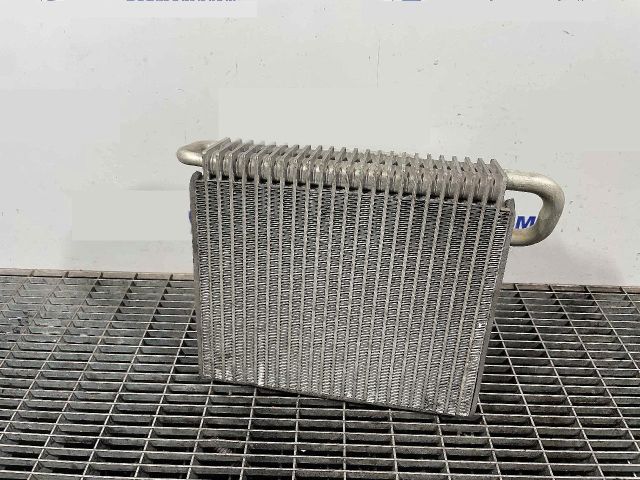 bontott MERCEDES-BENZ SPRINTER Klímahűtő Radiátor