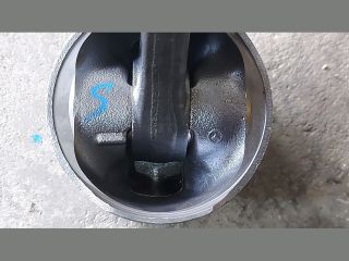 bontott MERCEDES-BENZ SPRINTER Dugattyú és Hajtókar