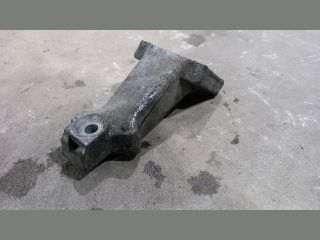 bontott MERCEDES-BENZ SPRINTER Motor Tartó Bak Bal