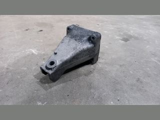 bontott MERCEDES-BENZ SPRINTER Motor Tartó Bak Jobb