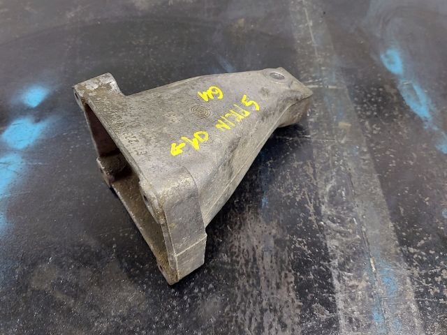 bontott MERCEDES-BENZ SPRINTER Motor Tartó Bak Jobb