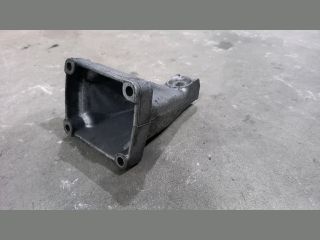 bontott MERCEDES-BENZ SPRINTER Motor Tartó Bak Jobb