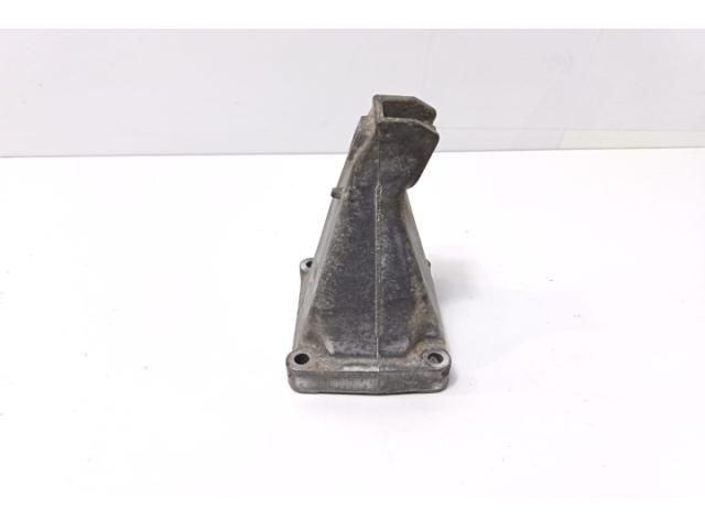 bontott MERCEDES-BENZ SPRINTER Motor Tartó Bak (Pozíciófüggetlen)