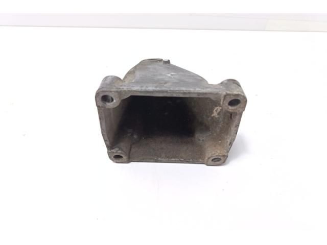 bontott MERCEDES-BENZ SPRINTER Motor Tartó Bak (Pozíciófüggetlen)