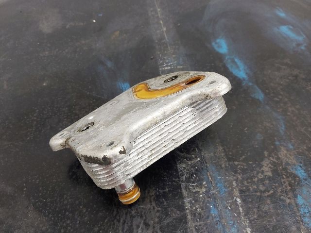 bontott MERCEDES-BENZ SPRINTER Olajhűtő